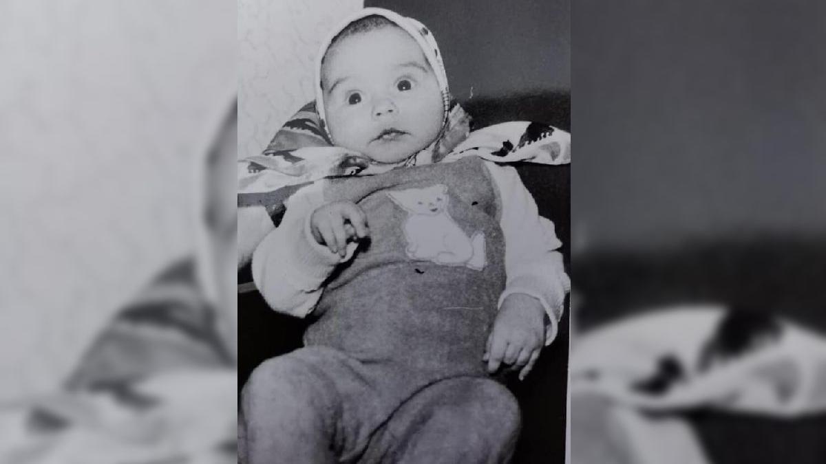 recunosti fetita baticut ochi migdalati andreea marin