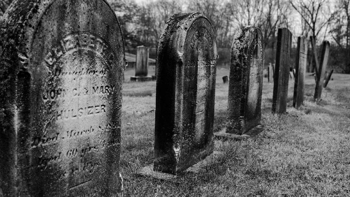 scumpire preturi morminte