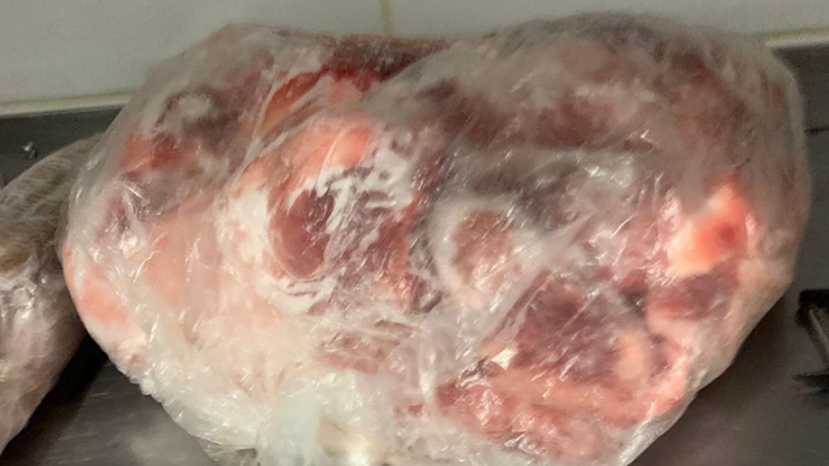 inspectori ansvsa carne vita congelata confiscata