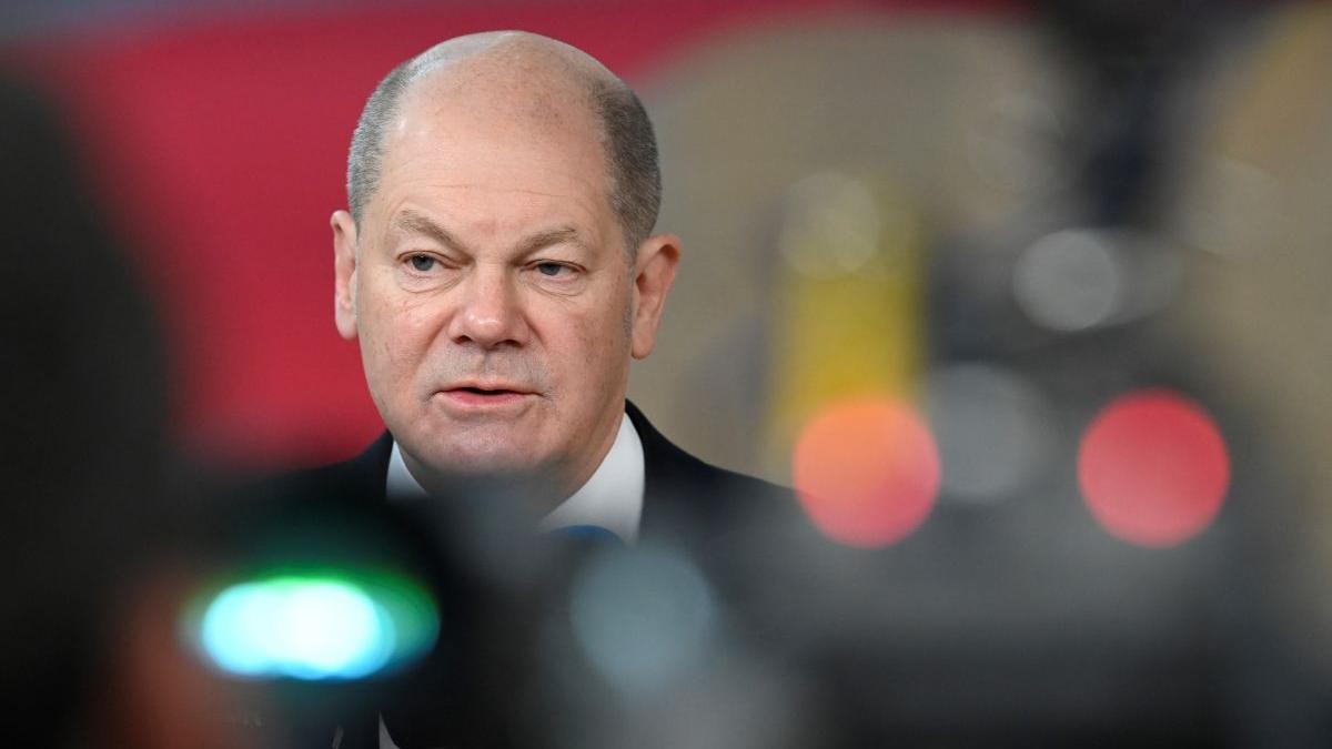 parlamentari cancelar olaf scholz negocieri rusia