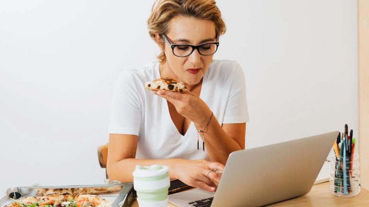 karlee besse concediata despagubiri angajator