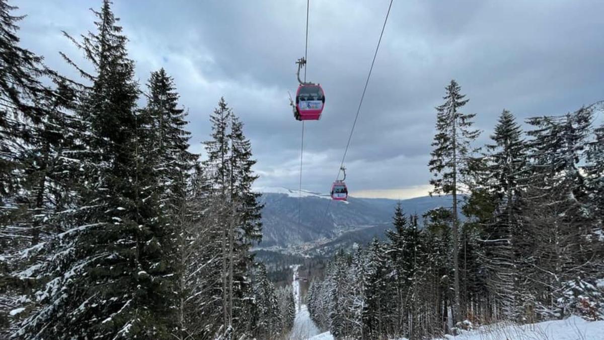 telecabina sinaia cumparata primarie cat costa sckipass unic instalatii statiune