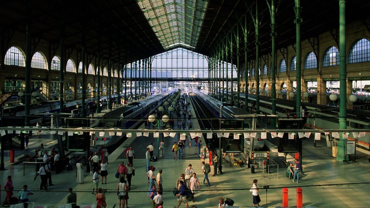 atentionare calatorie franta greva generala transport public feroviar