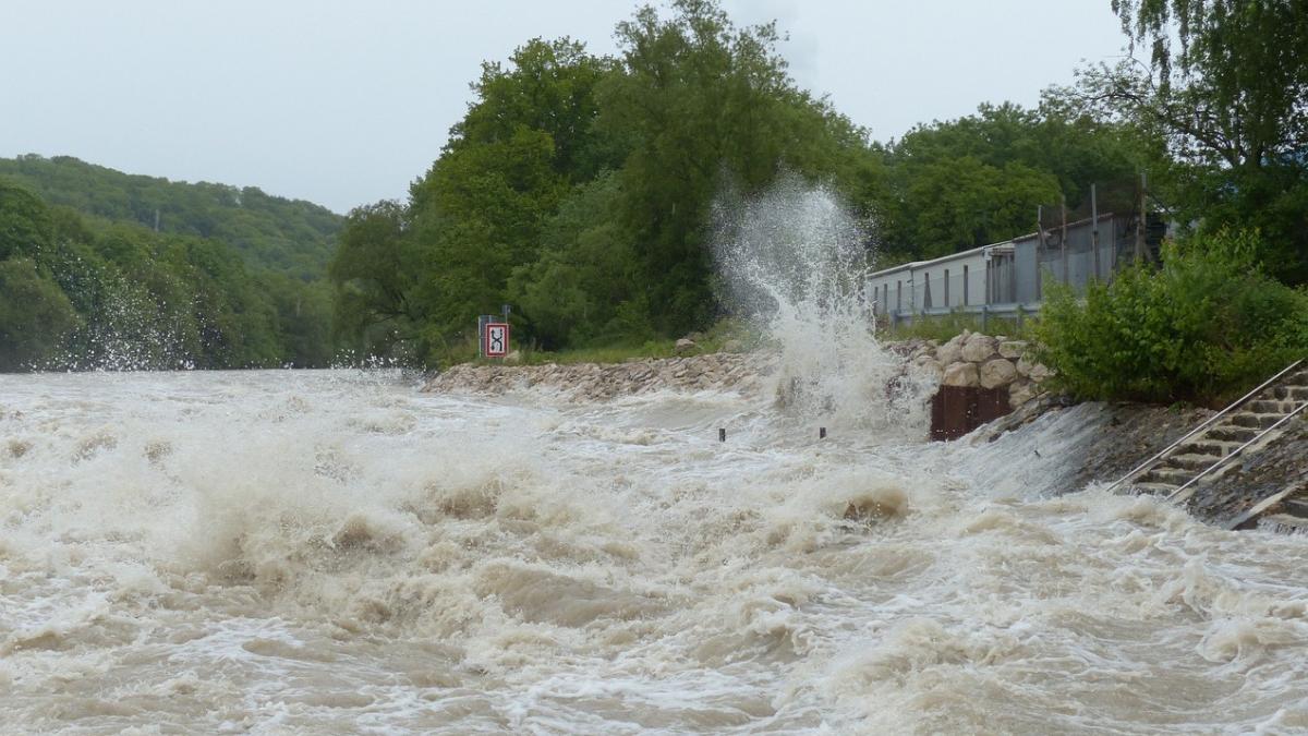alerta hidrologica cod galben de inundatii in brasov si covasna