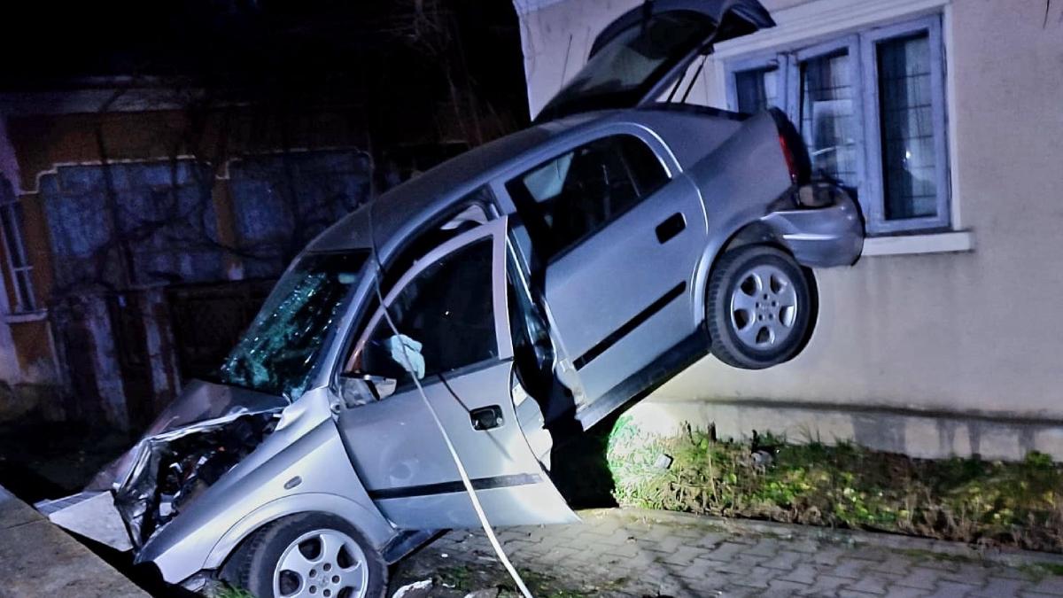 tanar baut izbit masina perete casa infipt stalp electricitate gaujani giurgiu