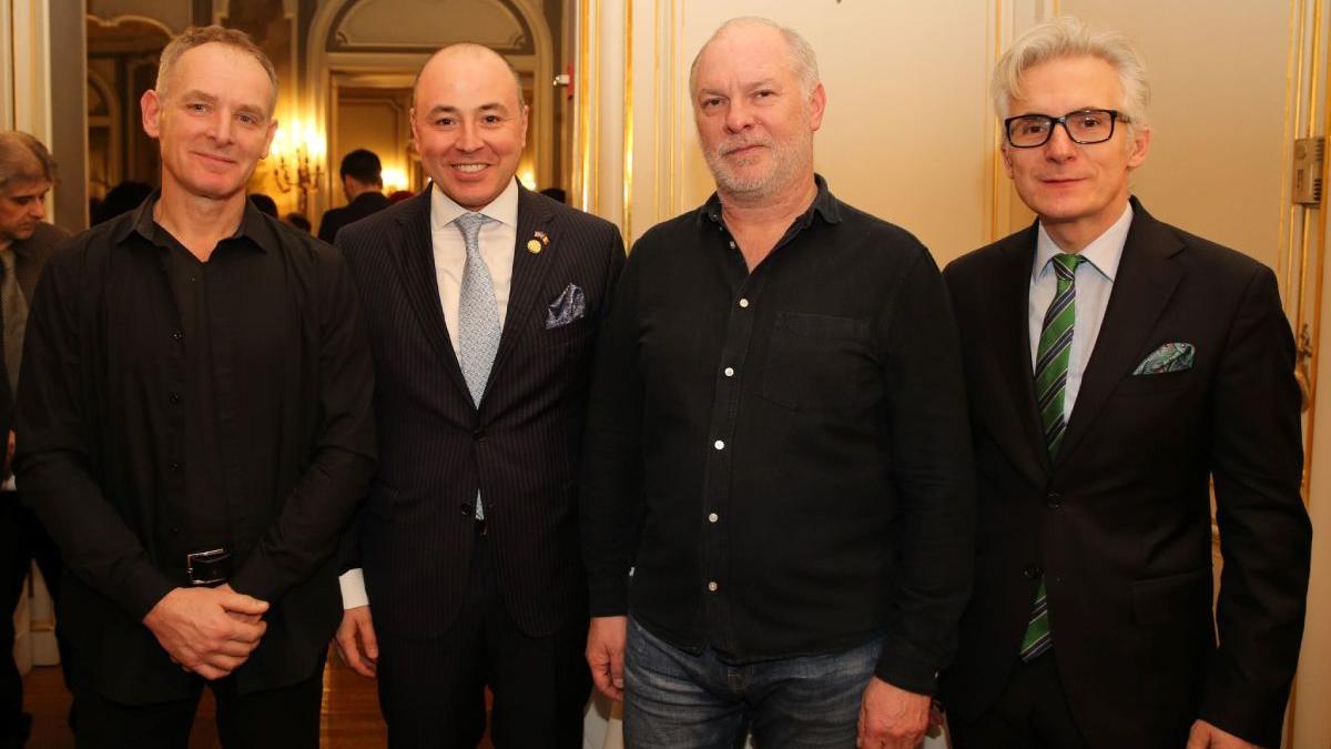 spectacol premiera washington ziua culturii nationale vlad ivanov