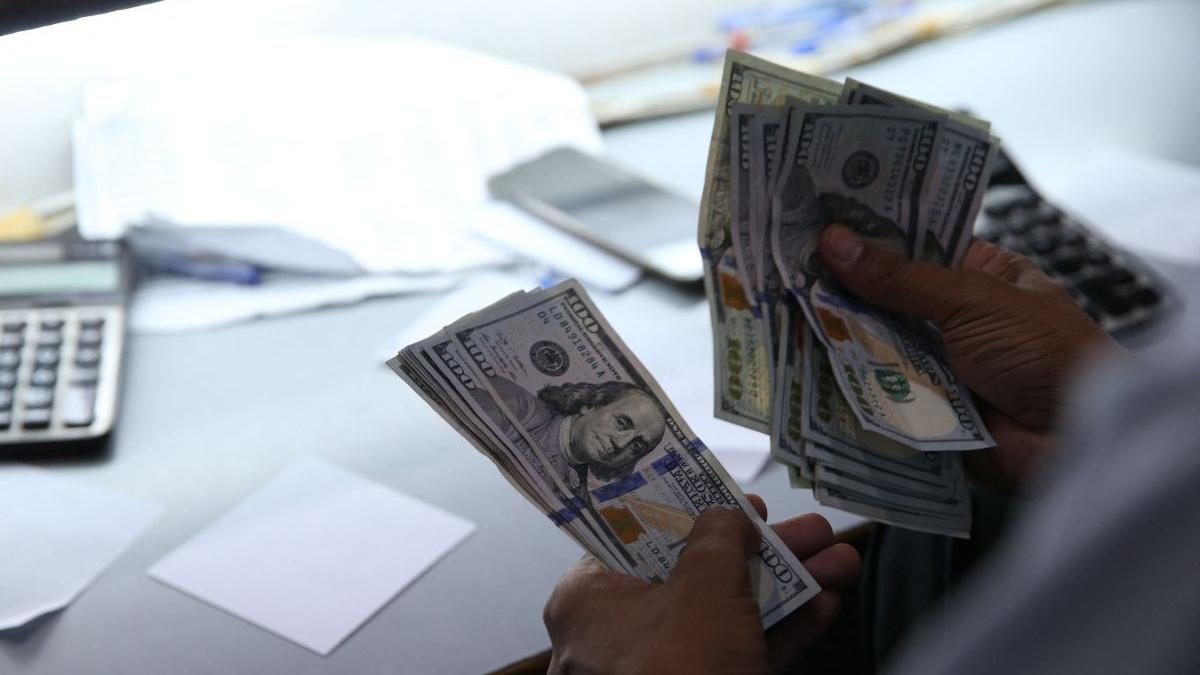 apocalipsa concedieri banci lume sua criza financiara