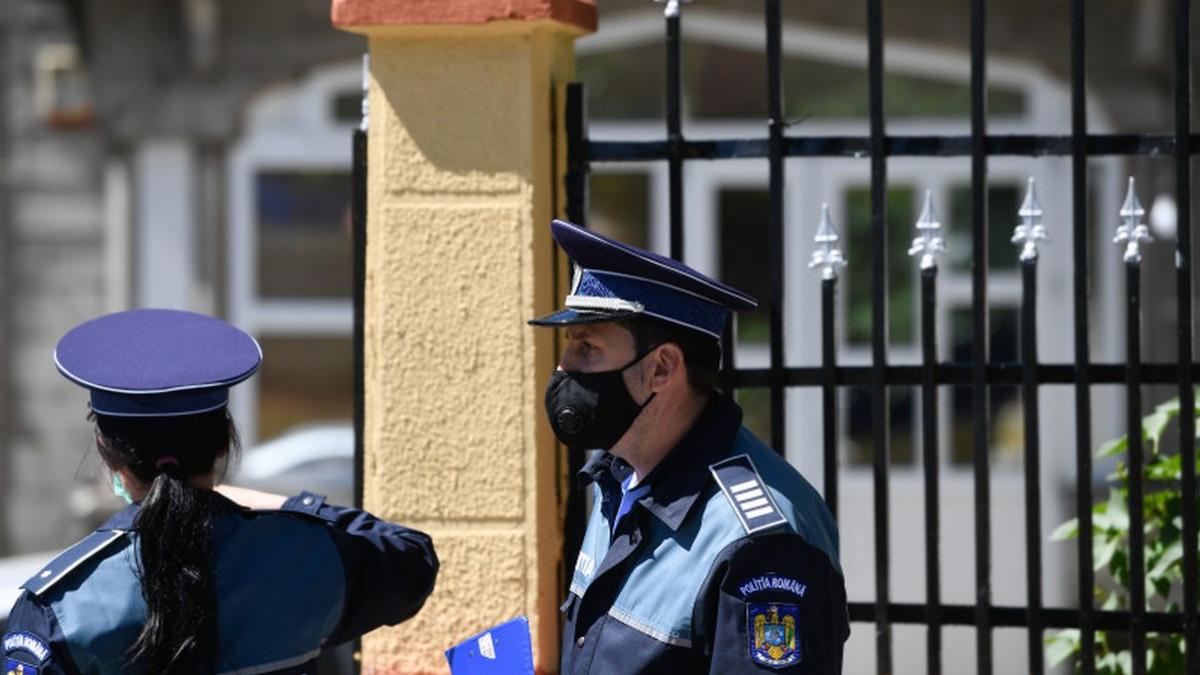 politisti jandarmi control peste porcina