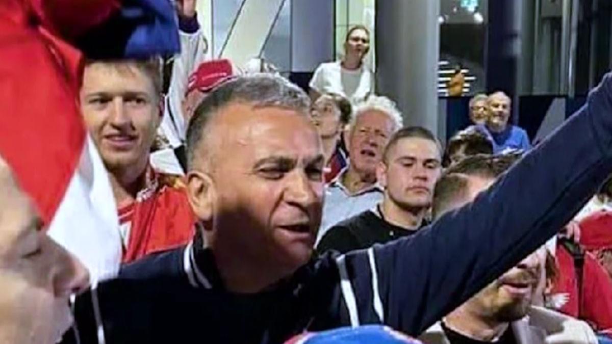 scandal australian open tata novak djokovic fotografiat sustinatori putin