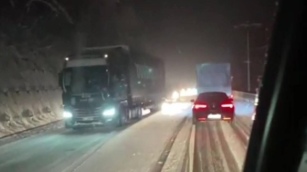 drum bucuresti busteni parcurs in opt ore trafic blocat dn1 zapada