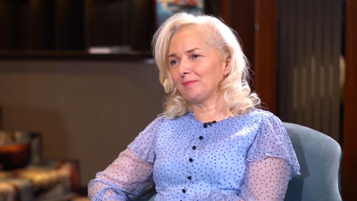 ce sunt constelatii familiale medic elena barbu toti avem nevoie sa fim vazuti de mama