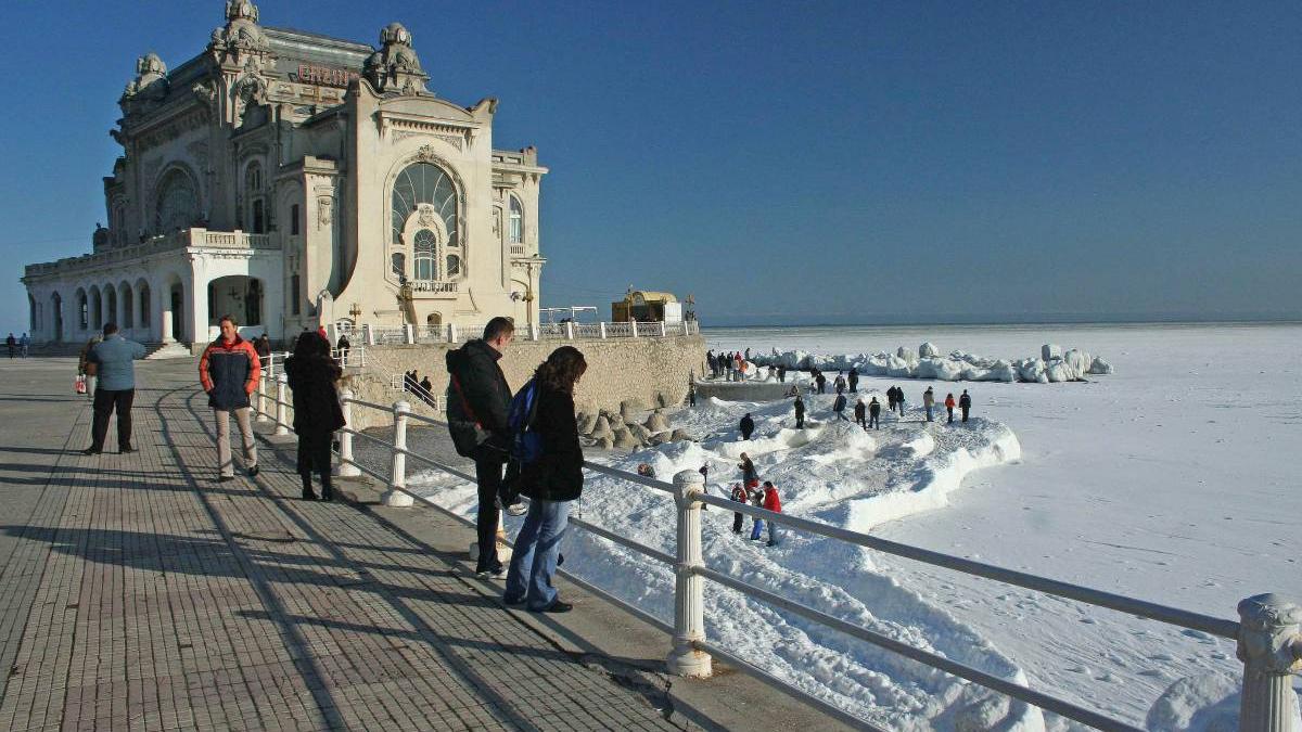 oferte speciale litoral valentines day dragobete hotelieri reduceri