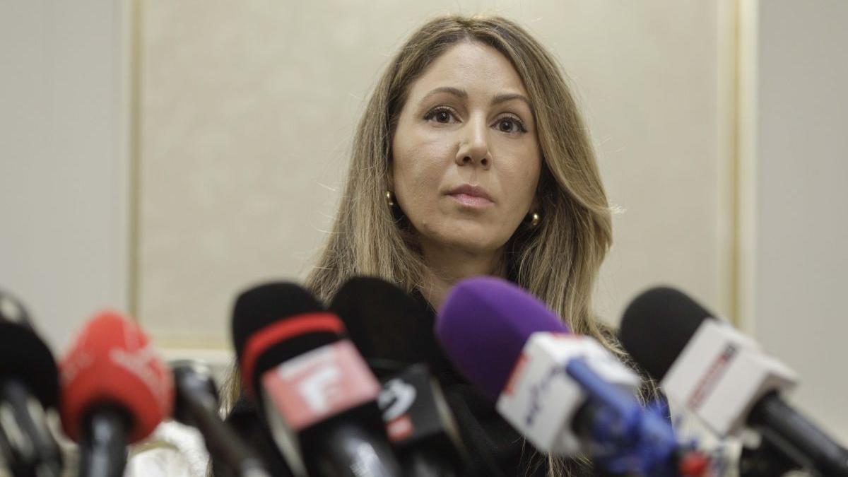 avocata vedetelor hollywood vizita celula fratii tate arestul central