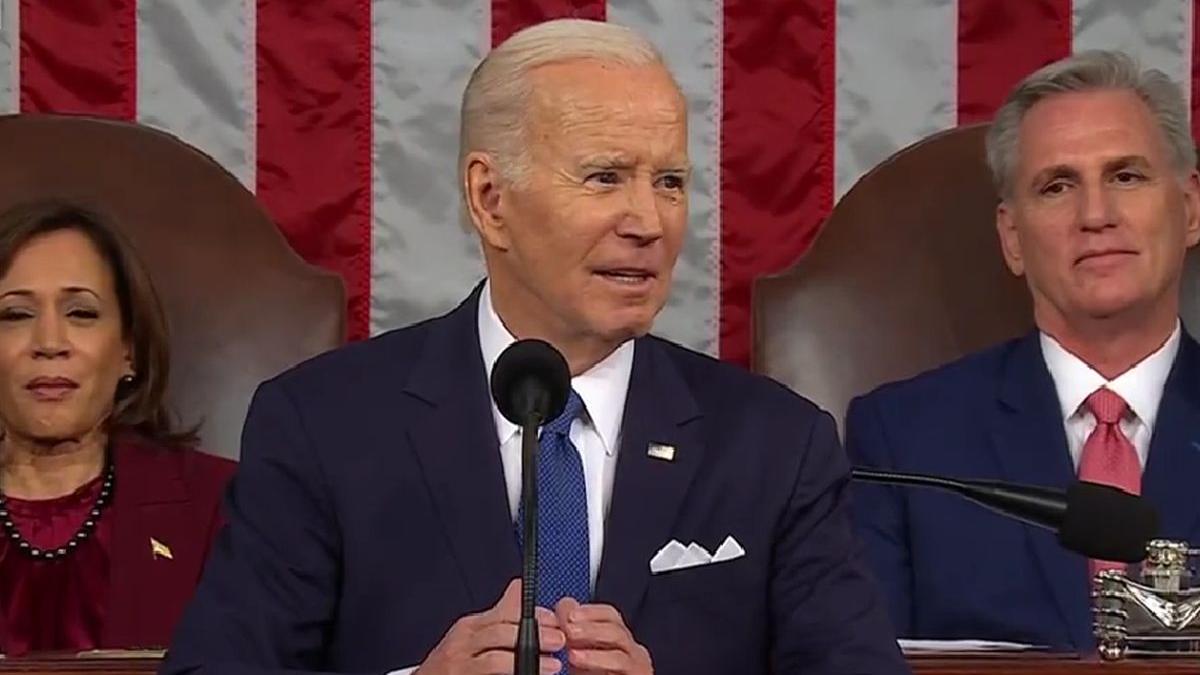 presedinte joe biden huiduit congres starea uniunii mincinosule republicani
