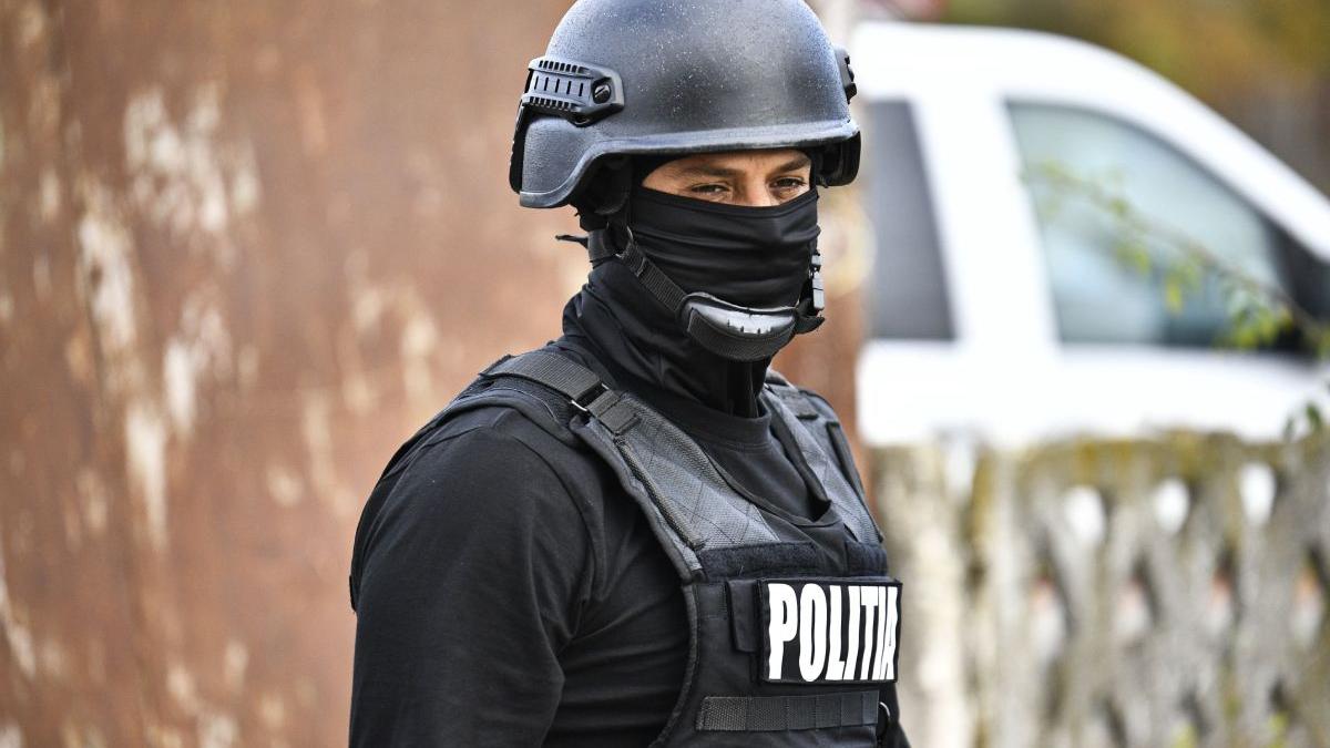 traficant droguri galati afacere magazin parter bloc flagrant