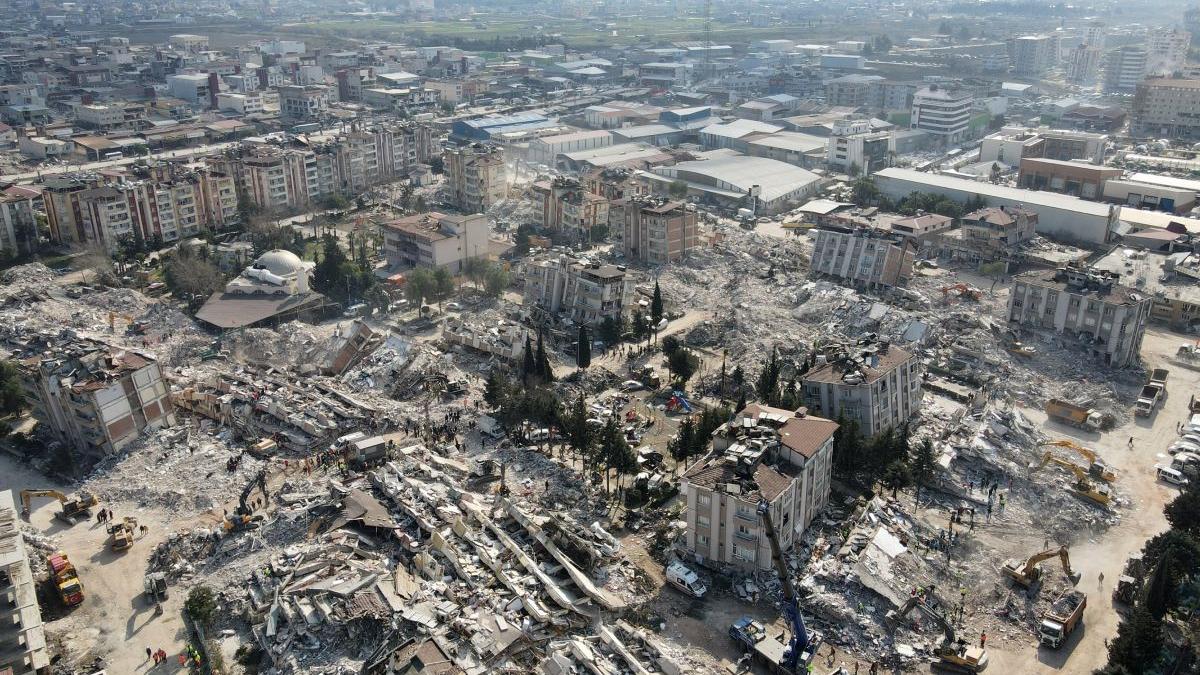 25000 morti cutremur in turcia si siria situatie critica ajutoare