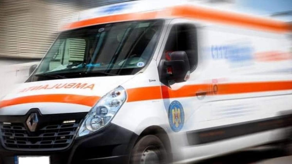 trei adolescenti au ajuns la spital dupa ce au cumparat un amestec bizar de substante in botosani