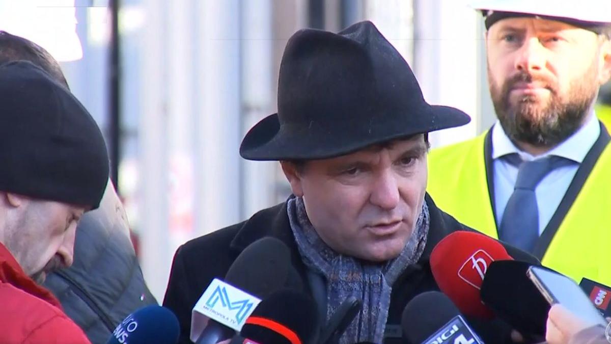 nicusor dan explica interziere consolidare blocuri bulina rosie bucuresti