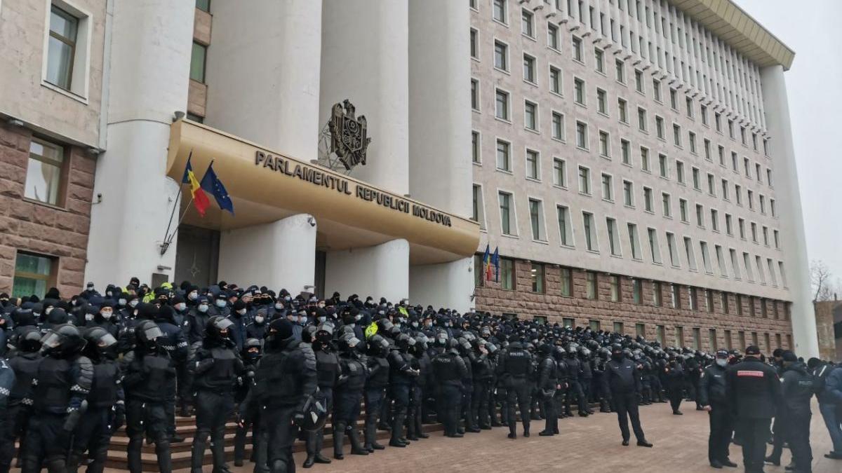 radu tudor plan putin declansat riscuri romania rusia lovitura de stat republica moldova