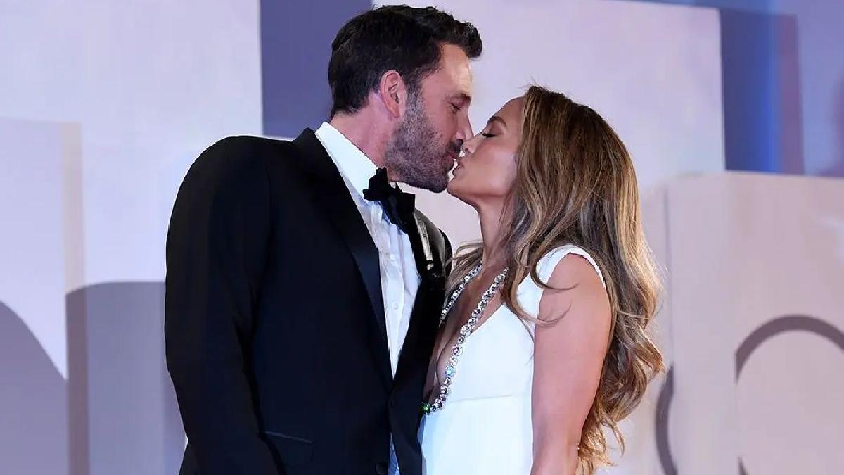 valoare totala casa jennifer lopez