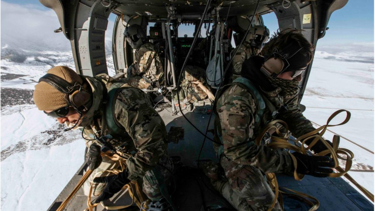 militari sua raniti raid siria