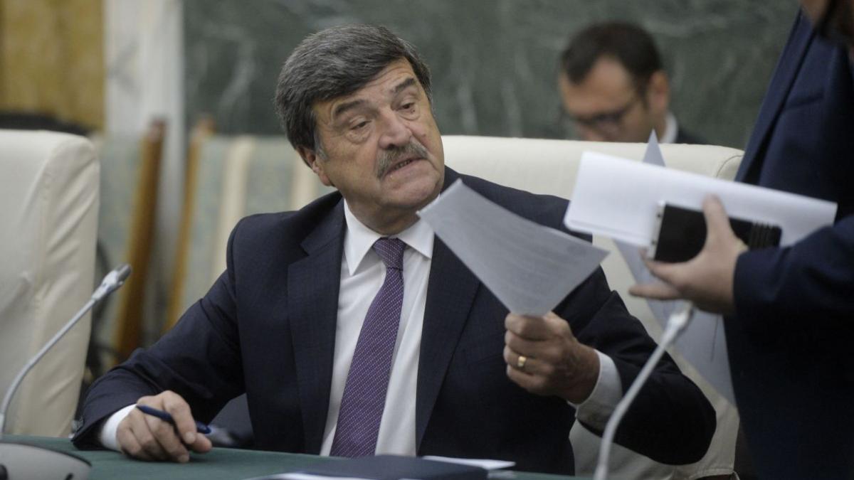 toni grebla sefie aep