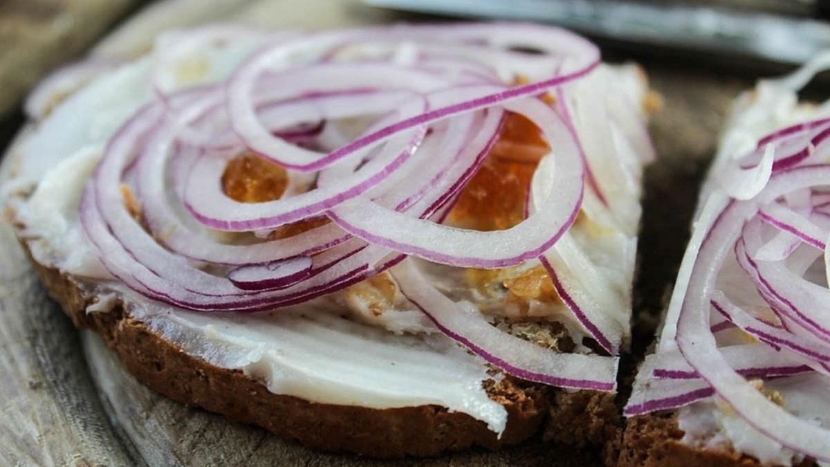 cat costa felie paine untura