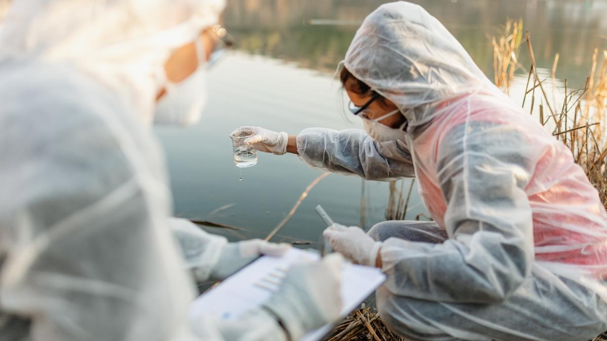 17 000 de zone din europa sunt contaminate cu pfas asa numitii poluanti eterni