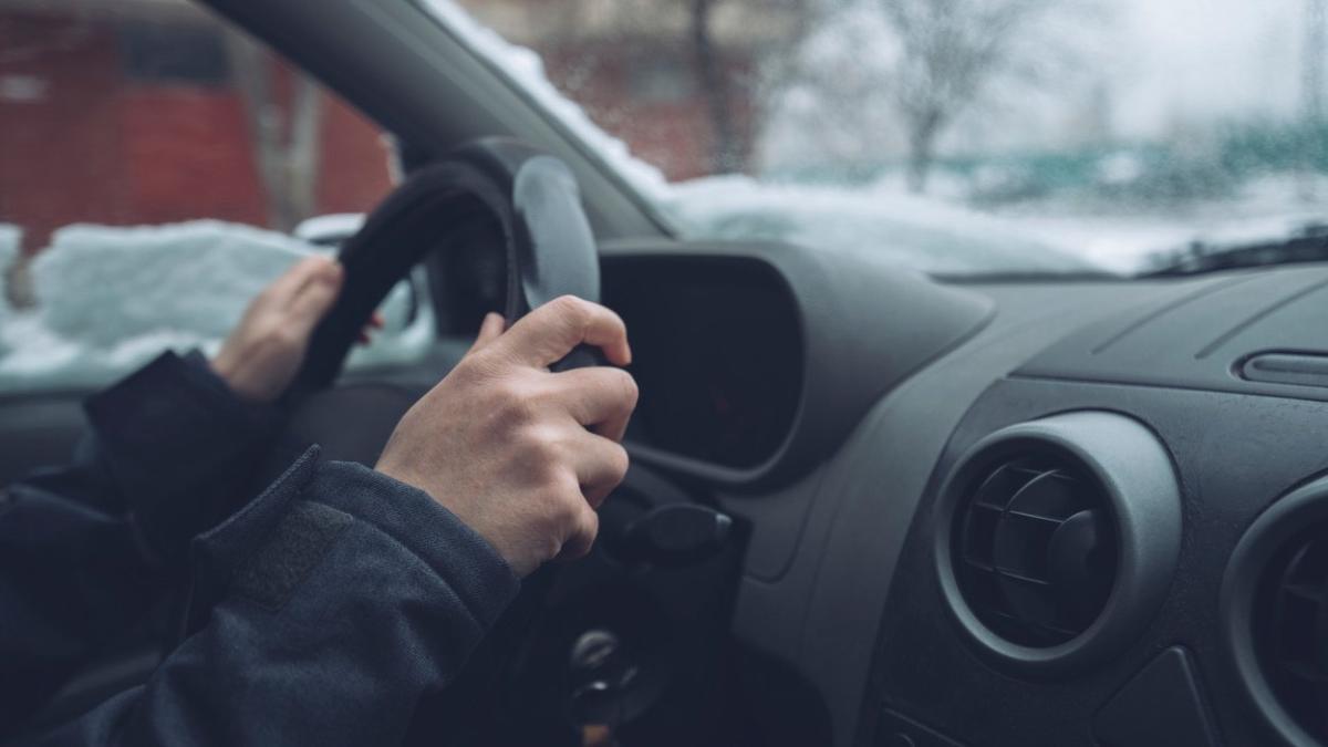 barbat permis conducere fals prins volan coma alcoolica alba