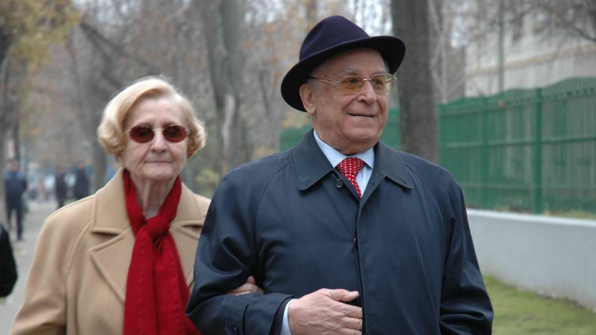 pensie ion iliescu