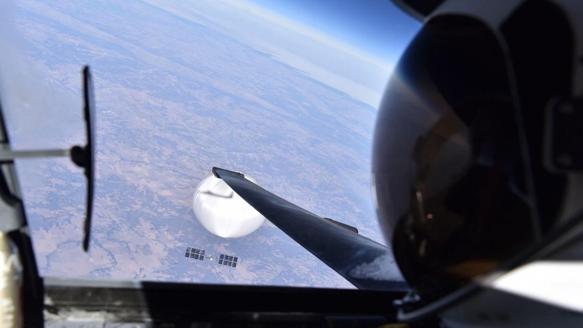 pilot american selfie avion balon spionaj china