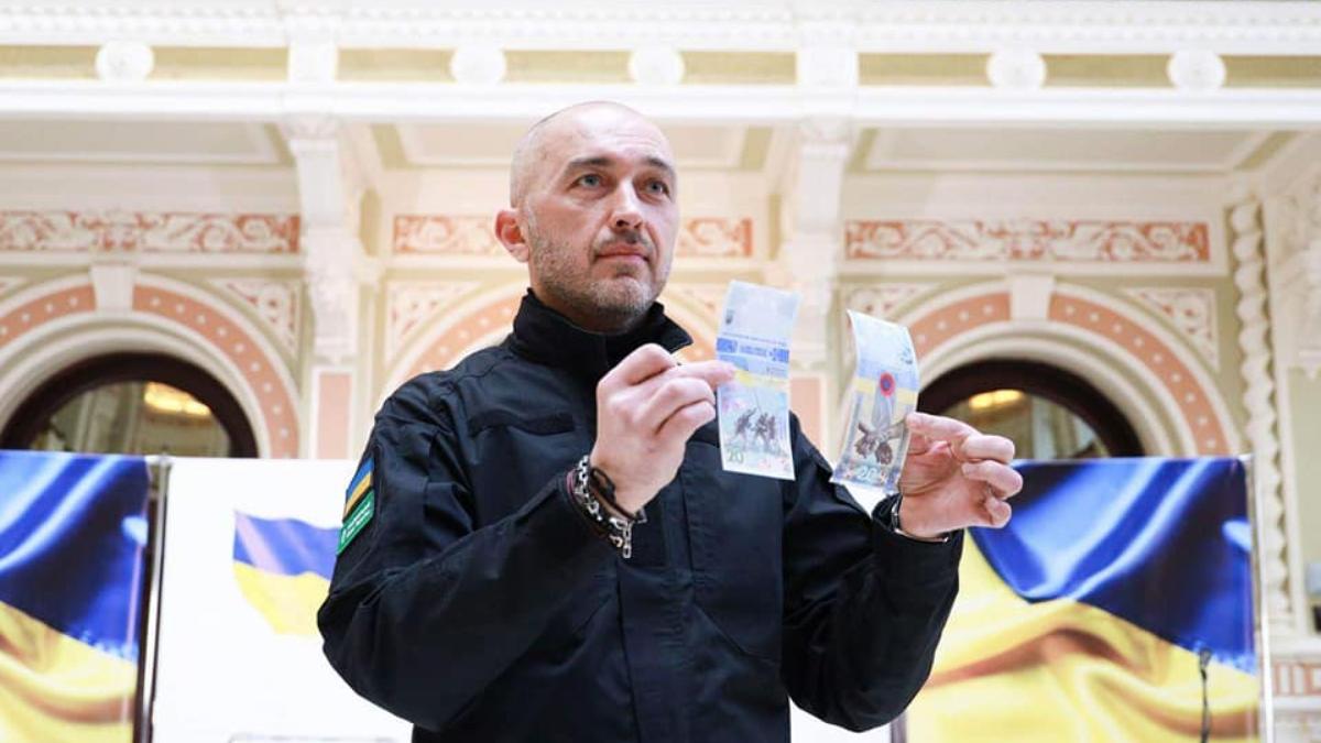 ucraina dezvaluie bancnota comemorativa invazie rusia