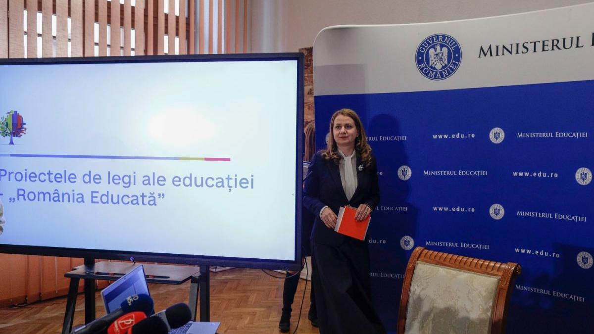 ministrul educatiei ligia deca schimbari elevi parinti