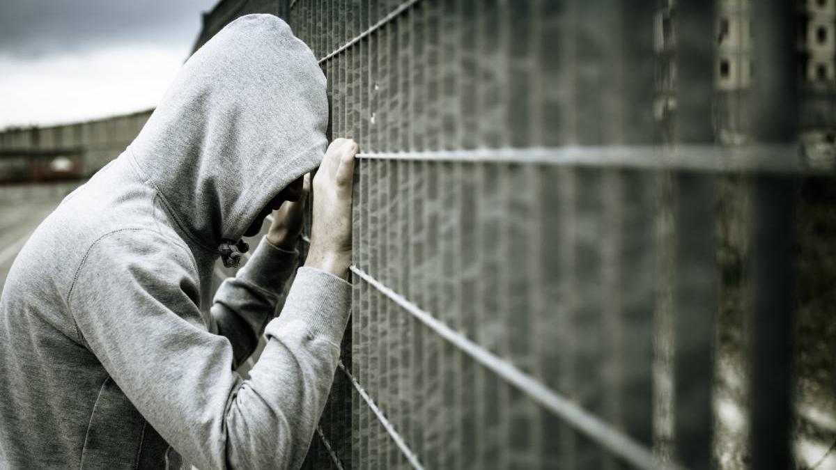 motiv barbat pedeaspa arest domiciliu sotie inchisoare italia torino