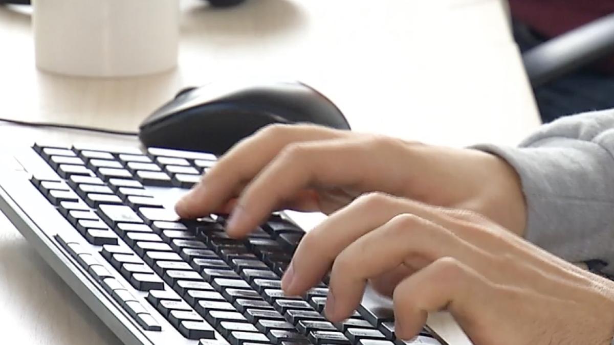 cum poti sa reduci prezenta online trucuri protejare internet