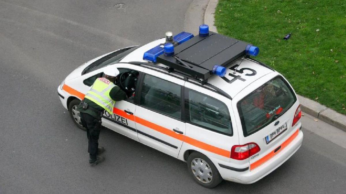 romanca strivita masina bagaje portbagaj pensiune austria