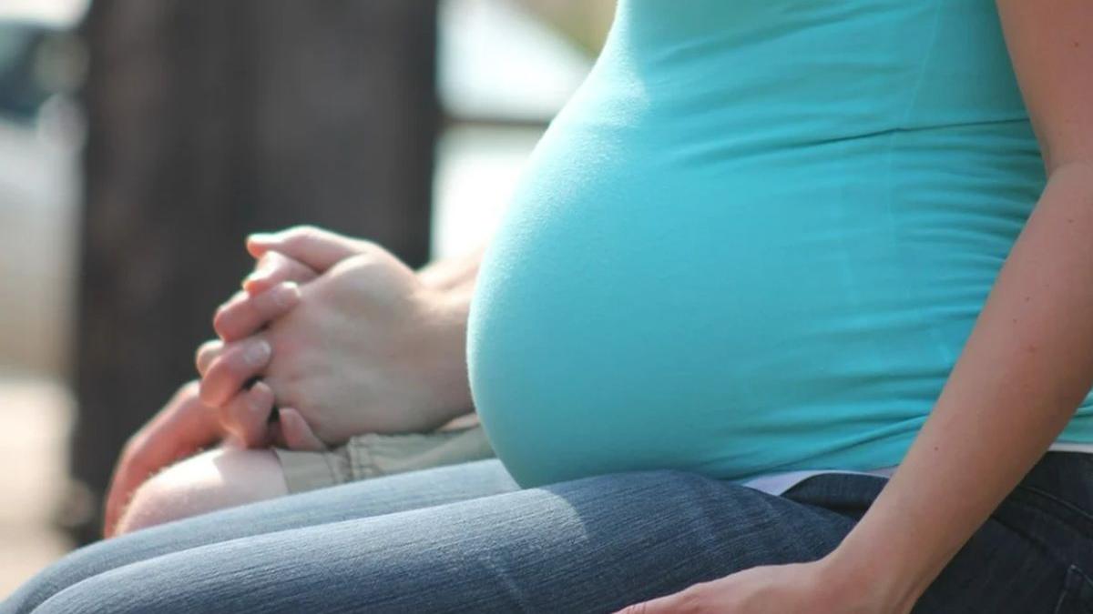 femei insarcinate persoane insotite copii prioritate casierii risc incalcare drept femei insarcinate persoane insotite copii prioritate casierii risc incalcare drept