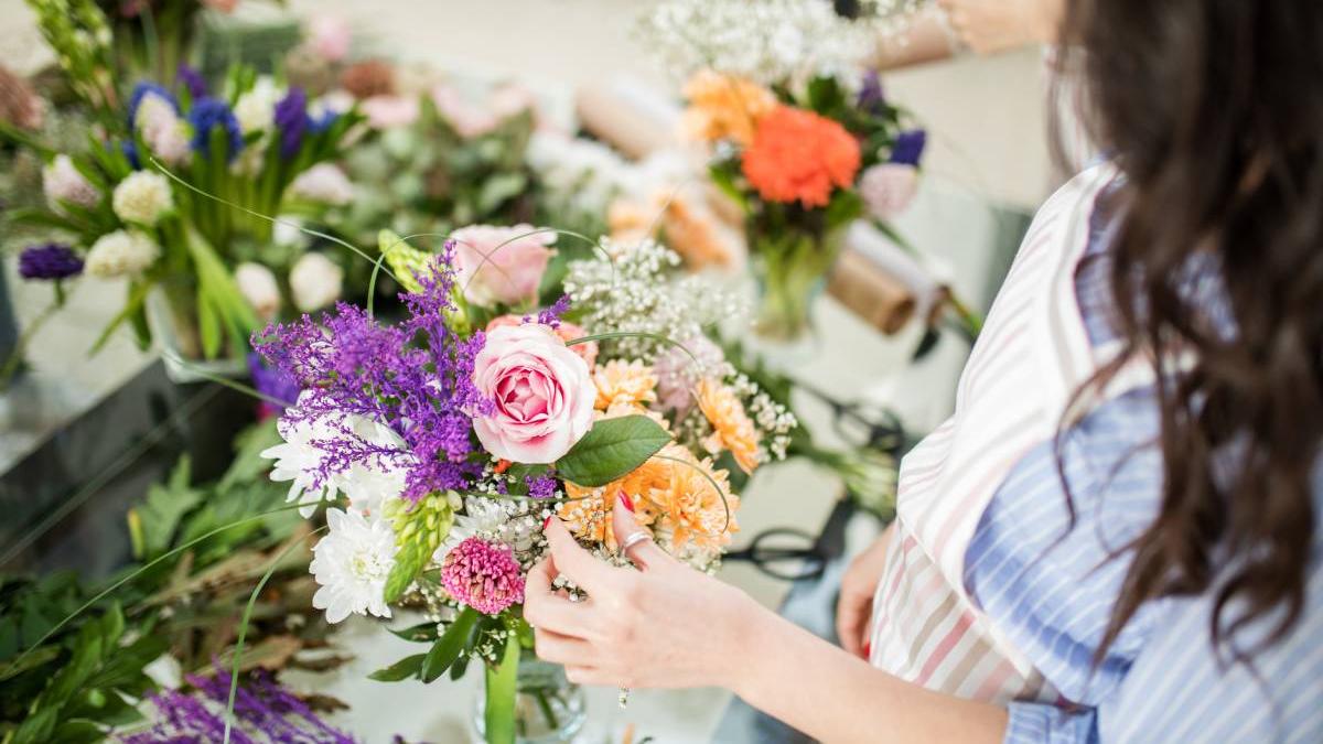 flori cadouri 8 martie