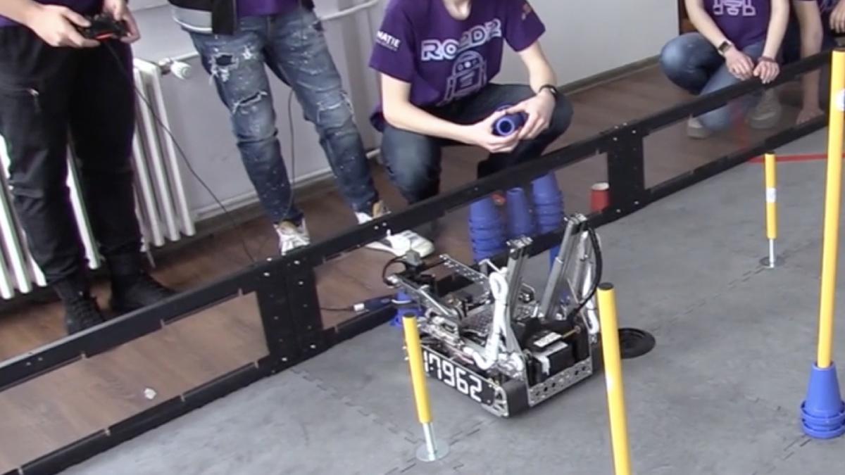 colegiu romania va reprezenta tara campionatul mondial robotica elevi inventii
