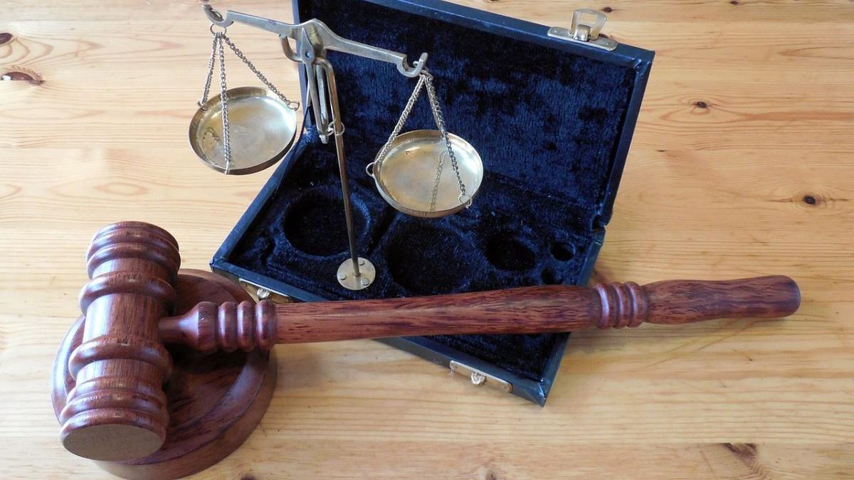 dumnezeu degetul mijlociu ridicat decizie radicala tribunal canada