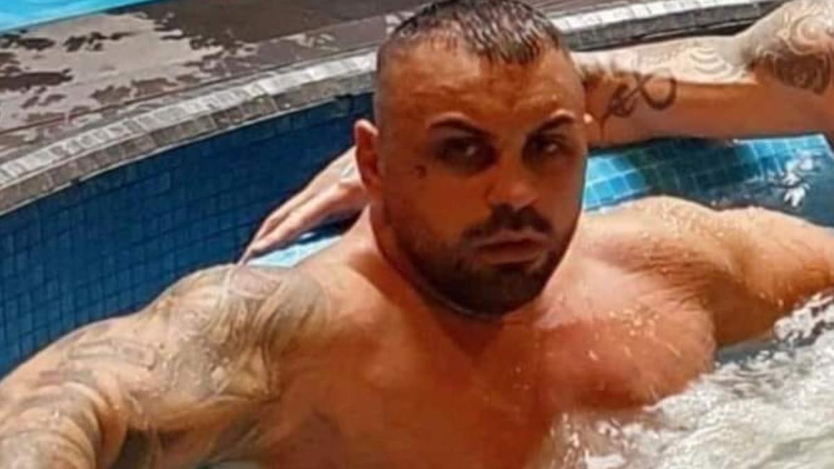 europol borbardierul din constanta retinut tanar amenintat mascati trafic