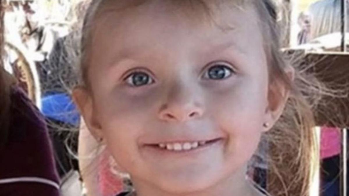 fata rapita mall washington gasita