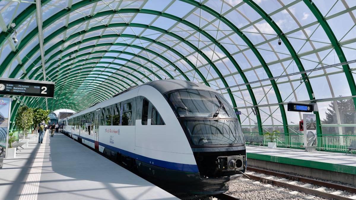 circulatie trenuri gara de nord aeroportul otopeni inchisa temporar revizie