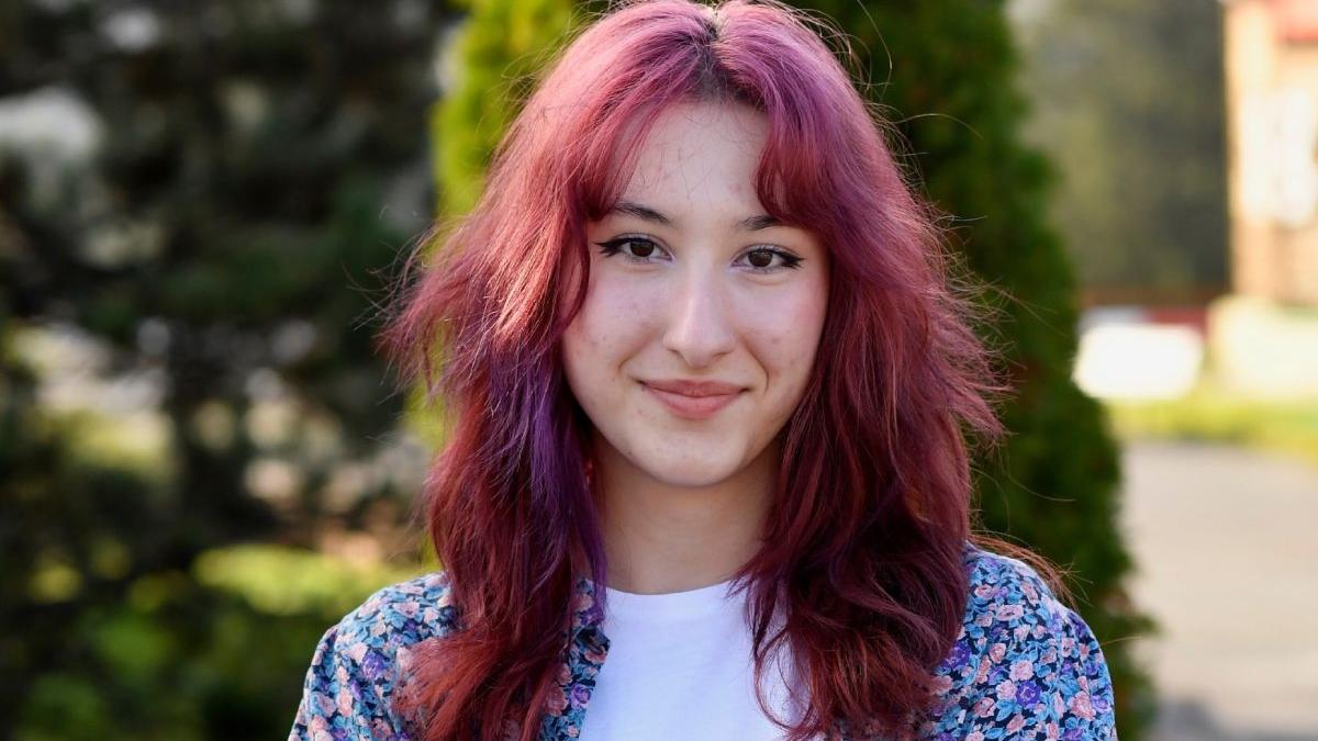 primul adolescent roman vorbit intrunire onu videoclipuri hartuire autoritati