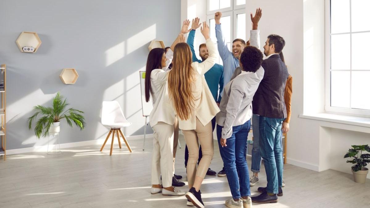 3 factori stres la locul de munca solutii angajati productivi