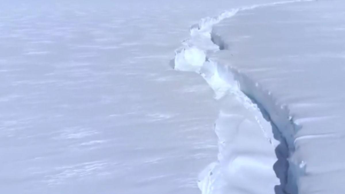 imagini aisberg marime londra antarctica