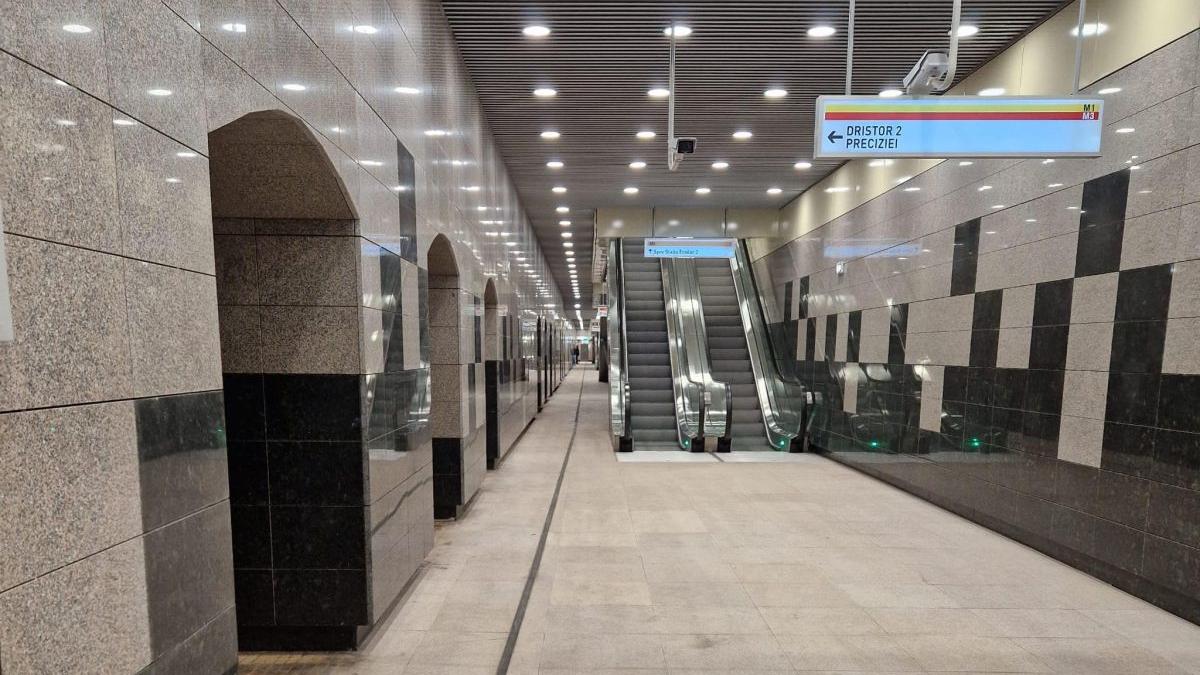 cea mai noua parte metrou bucuresti data folosinta