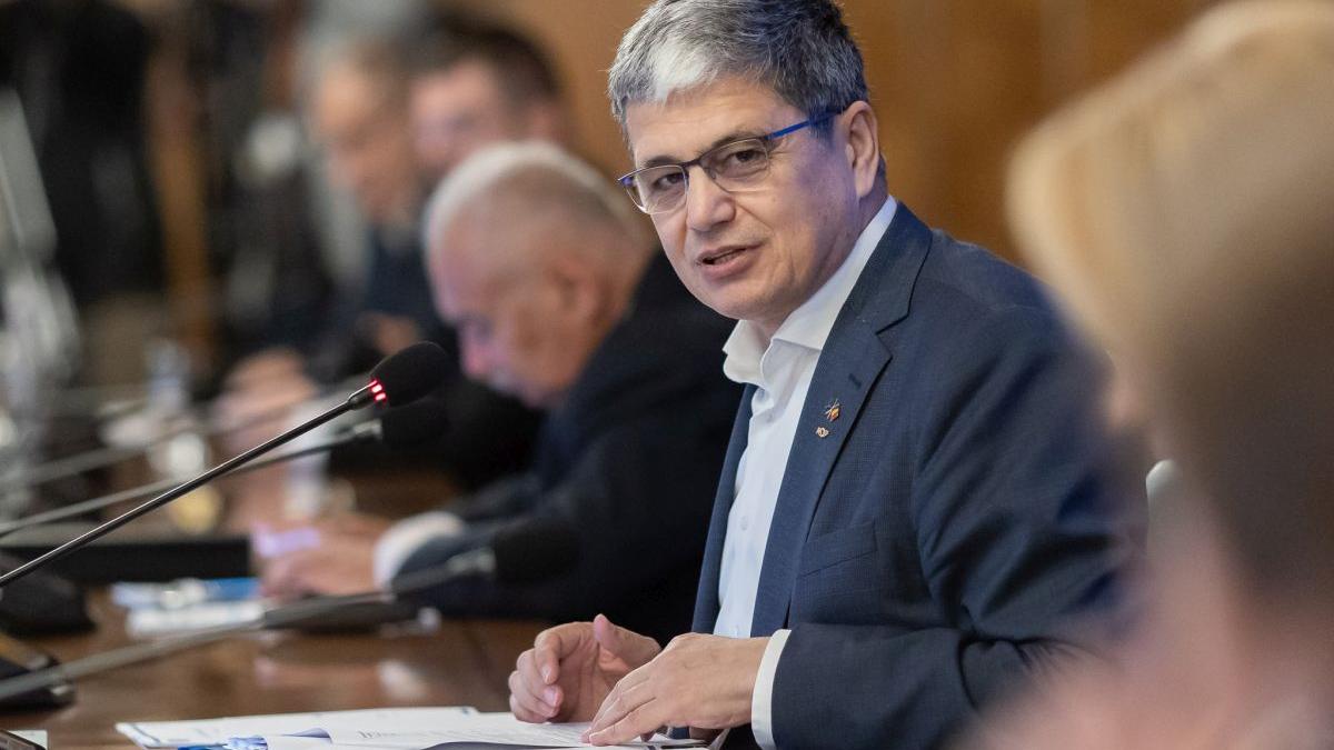 marcel bolos anunt beneficii romani pensionare 70 ani