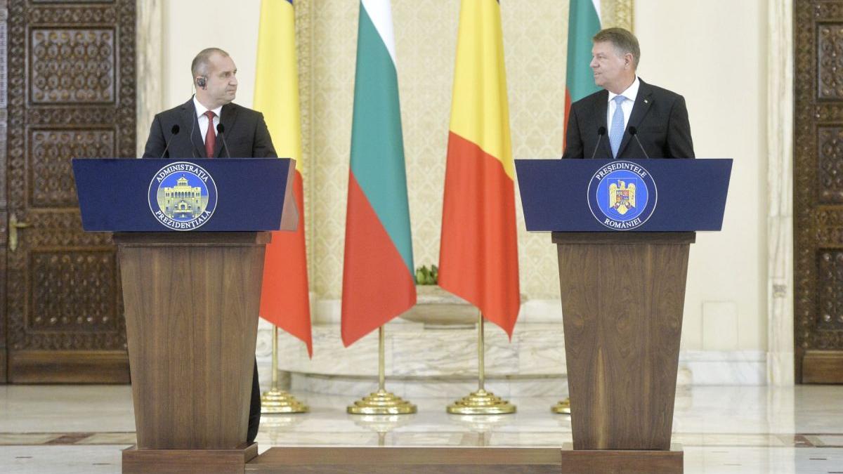 presa bulgaria iohannis radev criza euroins