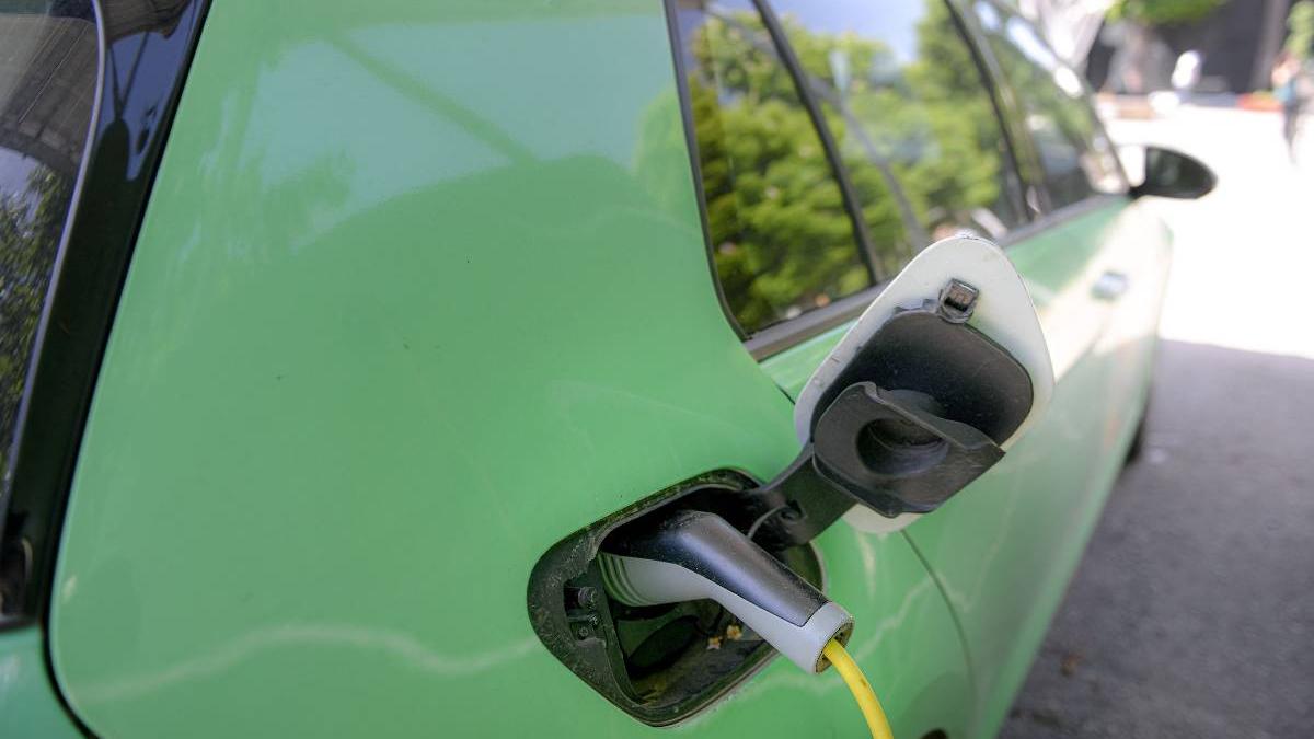 dezvoltatorii imobiliari obligati prize incarcare masini electrice blocuri